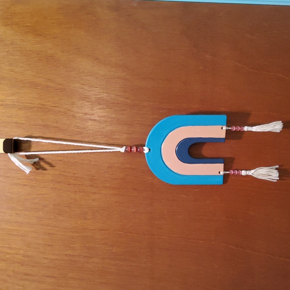 Cat's Eye Beaded Arch - Picture 2 of 7